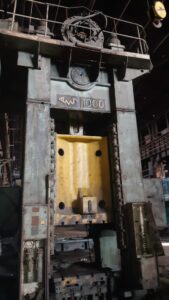 Trimming press TMP Voronezh KG2540 A — 1000 ton