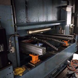 Sheet stamping press Schuler 4E2Sqb 500/3/0,85 - 500 ton (ID:75800) - Dabrox.com