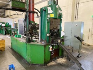 Knuckle joint press Grabener GKS 600 — 600 ton