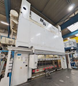 Transfer press line Muller Weingarten HUQ 4.1100 — 1100 ton