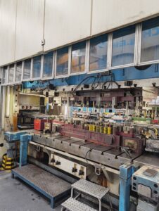 Progressive press line Schuler PSE2-630 - 630 ton (ID: 76409) - Dabrox.com