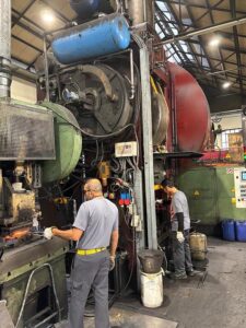 Hot forging press Eumuco SP 100 - 1000 ton (ID: 76338) - Dabrox.com