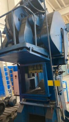 Mechanical press Arisa AF 200 75 — 200 ton (Photo 2)