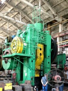 Hot forging press Smeral LKM 4000 — 4000 ton