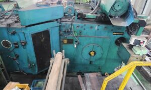 Cold extrusion press Peltzer & Ehlers GB-4 S - 450 ton (ID: 76341) - Dabrox.com