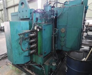 Cold extrusion press Peltzer & Ehlers GB-4 S - 450 ton (ID: 76341) - Dabrox.com