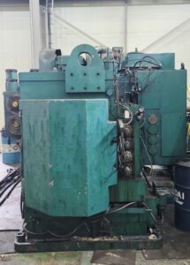 Cold extrusion press Peltzer & Ehlers GB-4 S - 450 ton (ID: 76341) - Dabrox.com