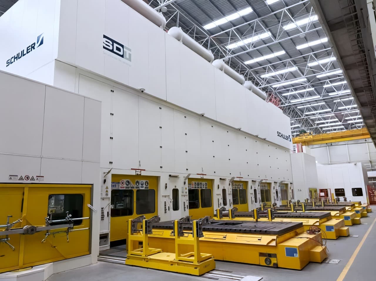 Tandem press line Schuler G1 5P/7300 — 7300 ton