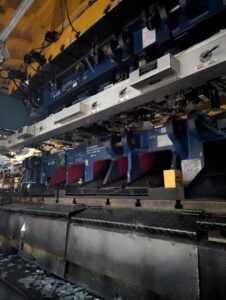 Link-drive transfer press Arisa TP1600-4500-2300 - 1600 ton (ID: 76346) - Dabrox.com