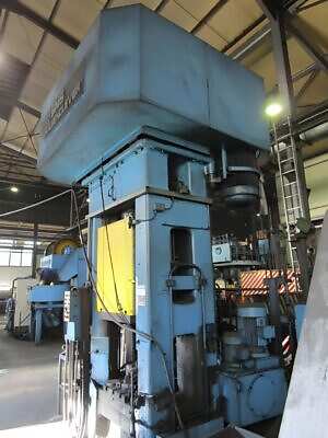 Friction screw press SMS Hasenclever SPK 800/820/355/1075 — 800 ton ID: 76546