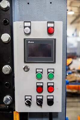 Knuckle joint press Barnaul KB8336 — 400 ton (Photo 8)
