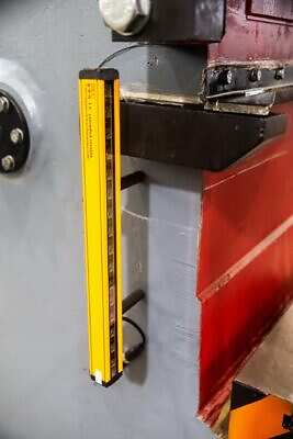Knuckle joint press Barnaul KB8336 — 400 ton (Photo 11)
