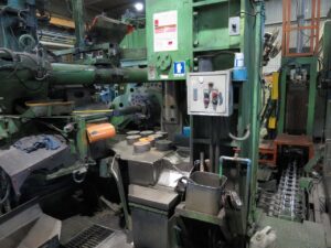 Aluminium extrusion press UBE 1650 MT - 1650 ton (ID:75927) - Dabrox.com