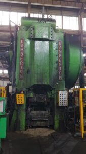 Hot forging press Lamberton 2000T — 2000 ton