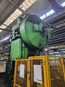Hot forging press Eumuco MP 2000 — 2000 ton