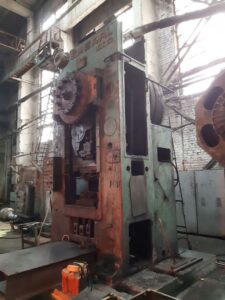 Hot forging press Smeral LZK 1000 — 1000 ton