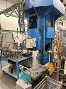 Screw press Gustav Wolff SSP290 - 750 ton (ID: 76361) - Dabrox.com