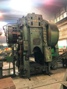 Hot forging press Komatsu CAH1000 — 1000 ton