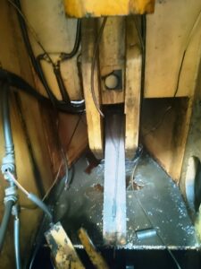 Knuckle joint press Barnaul KB8340 - 1000 ton (ID: 76349) - Dabrox.com