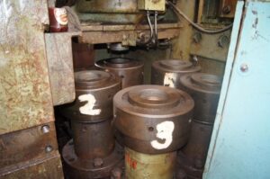 Knuckle joint press TMP Voronezh K04.127.846 - 4000 ton (ID: S90505) - Dabrox.com