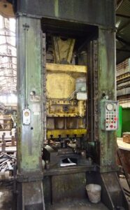 Trimming press TMP Voronezh KA9536 - 400 ton (ID:75396) - Dabrox.com