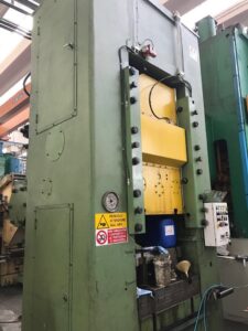Knuckle joint press Barnaul K8342 — 1600 ton