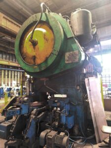 Hot forging press Komatsu CAH2000 - 2000 ton (ID: 76397) - Dabrox.com