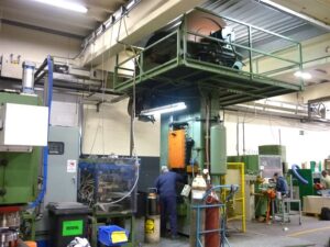Friction screw press Vaccari 10PS - 650 ton (ID:S85916) - Dabrox.com