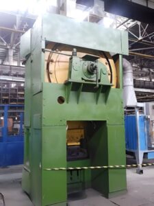 Hot forging press Smeral LZK 1000 — 1000 ton (ID:S88934) - Dabrox.com