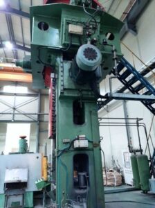 Friction screw press Vaccari PV 350 - 1200 ton (ID:75965) - Dabrox.com