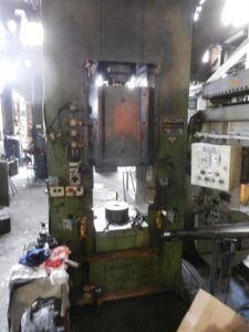 Friction screw press Vaccari 9PS - 400 ton (ID:S86002) - Dabrox.com