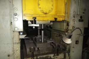 Knuckle joint press Barnaul KB8340 - 1000 ton (ID:S78559) - Dabrox.com