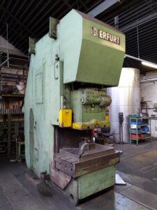 Eccentric press Erfurt PEE I 400 - 400 ton (ID:75992) - Dabrox.com