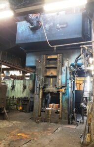 Screw press Ficep PVM 450 — 4000 ton