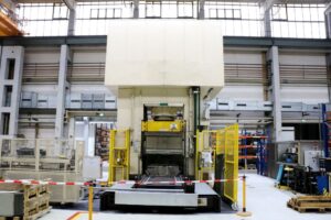 Hydraulic press Siempelkamp IHF-Press 1250 — 1250 ton