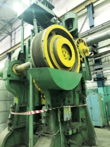 Hot forging press Smeral MKP 1500 — 1500 ton
