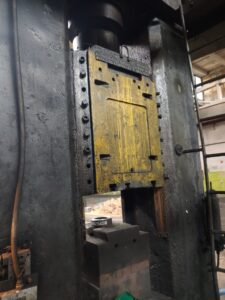 Screw press F1736 - 400 ton (ID:76206) - Dabrox.com