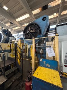 Hot forging press TMP Voronezh К04.038.842 - 1600 ton (ID: 76417) - Dabrox.com