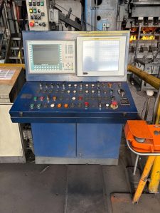 Hot forging press Smeral LZK 4000 - 4000 ton (ID: 76418) - Dabrox.com