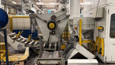 Decoiler straightening machine Muller Weingarten UWR 80 (Photo 1)