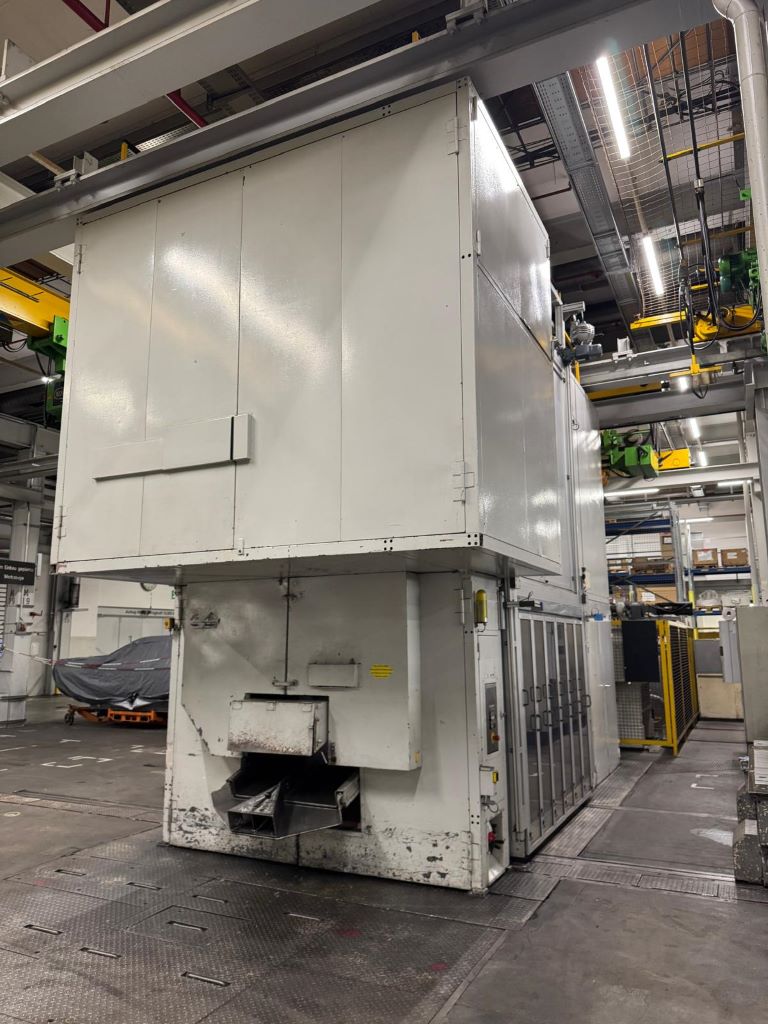 Stamping press Muller Weingarten HU 2.315 — 315 ton