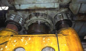 Hydraulic press Dnepropress P3847 - 5000 ton (ID:S79225) - Dabrox.com