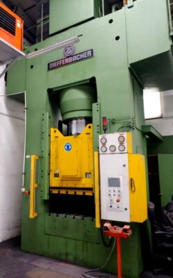 Hydraulic press Dieffenbacher P0-F 1250A — 1250 ton ID: 76433