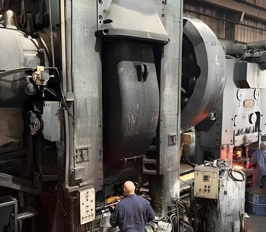 Hot forging press Massey 2800 — 2800 ton