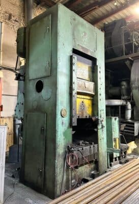 Knuckle joint press Barnaul K8342 — 1600 ton ID: S91111