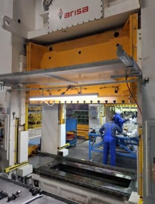 Stamping press Arisa S2.400.260.FD — 400 ton (Photo 8)