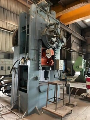 Vertical forging press Smeral LZK 1000 — 1000 ton (Photo 2)