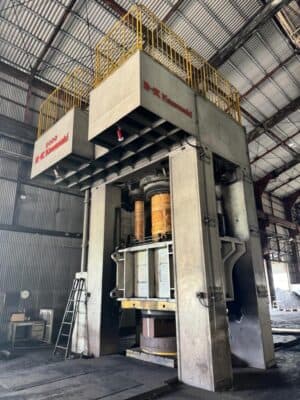 Hydraulic open die forging press Kawasaki 2000 MT — 2000 ton (Photo 2)