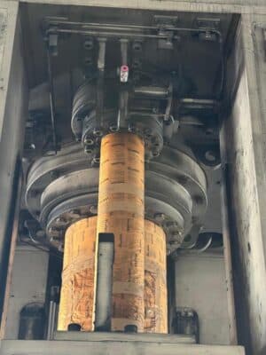 Hydraulic open die forging press Kawasaki 2000 MT — 2000 ton (Photo 9)