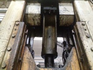 Trimming press Erfurt PKZe 500 - 500 ton (ID:S84337) - Dabrox.com